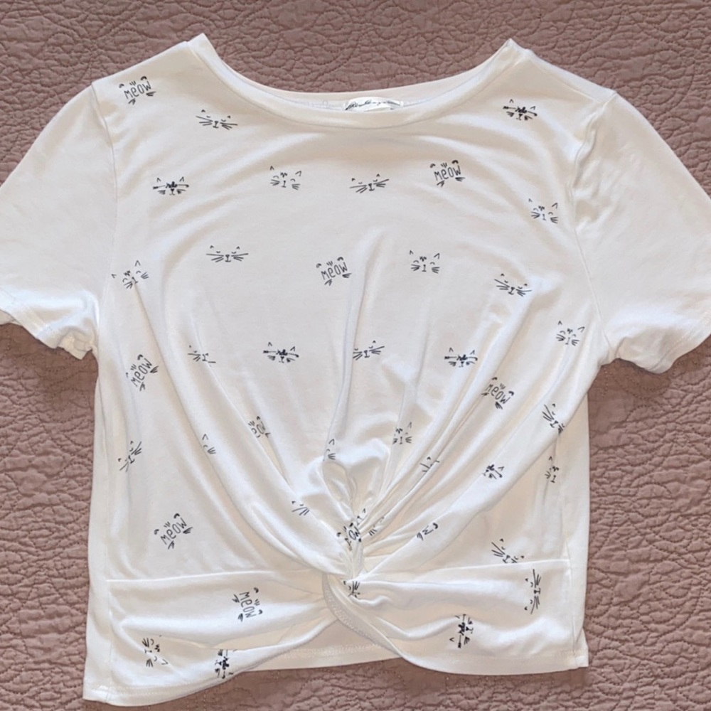 Gaze crop top with tie in front